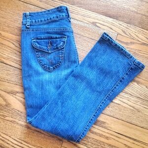 Bandolinoblu Jeans Ariana Size 12 Straight/Bootcut Leg Med wash 5 pocket vintage